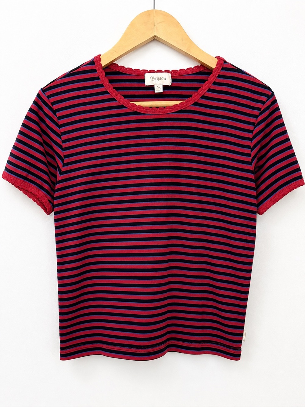 Brixton Striped Knit Top XL Red & Navy Short Sleeve Scalloped Trim
